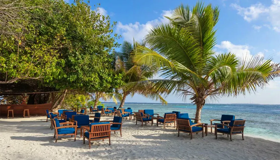 هتل آداران پرستیژ وادو